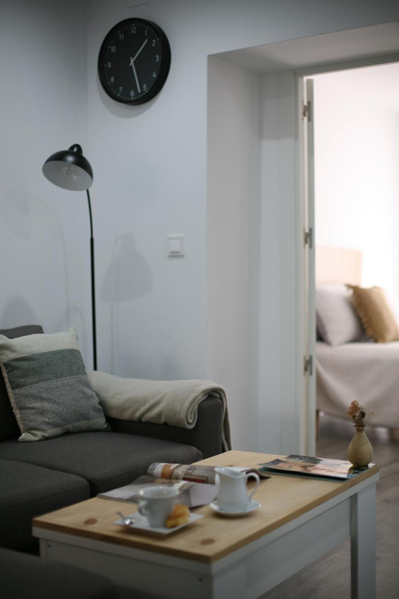 The Numid King Apartment Малага Стая снимка